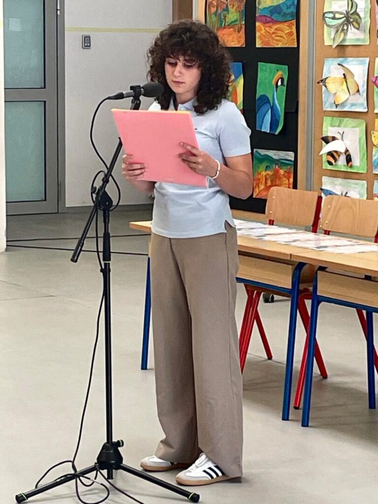 Svečana podjela svjedodžbi učenicima osmih razreda 007 Svečana podjela svjedodžbi učenicima osmih razreda 007